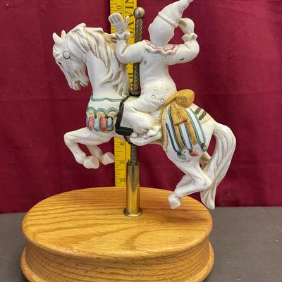 Carousel horse