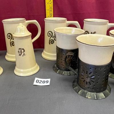 Pfaltzgraff mugs and salt and pepper