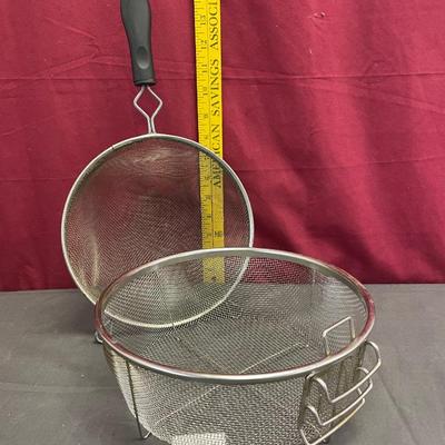 Strainer/sifter