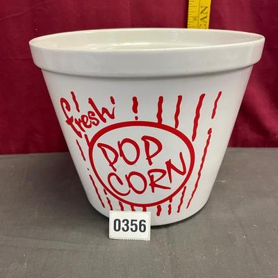 Popcorn bucket