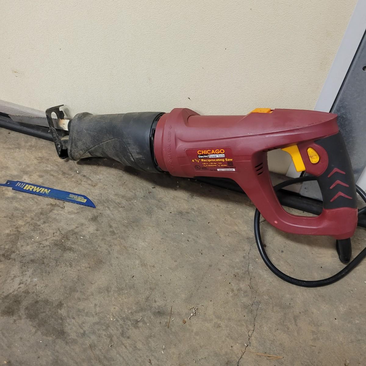 Chicago Electric Power Tools 4.5" Reciprocating Saw Item 65570 (GDW