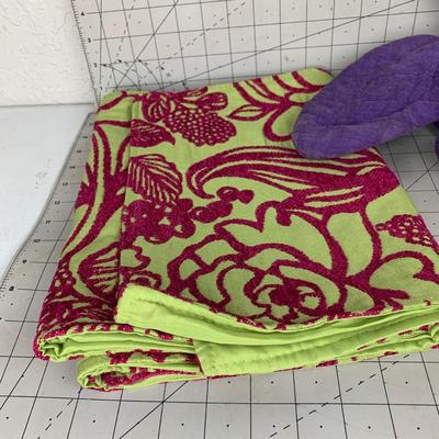 #249 Table Runner and Purple Oven Mitts