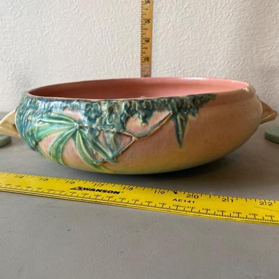 Roseville, serving bowl with two candleholders