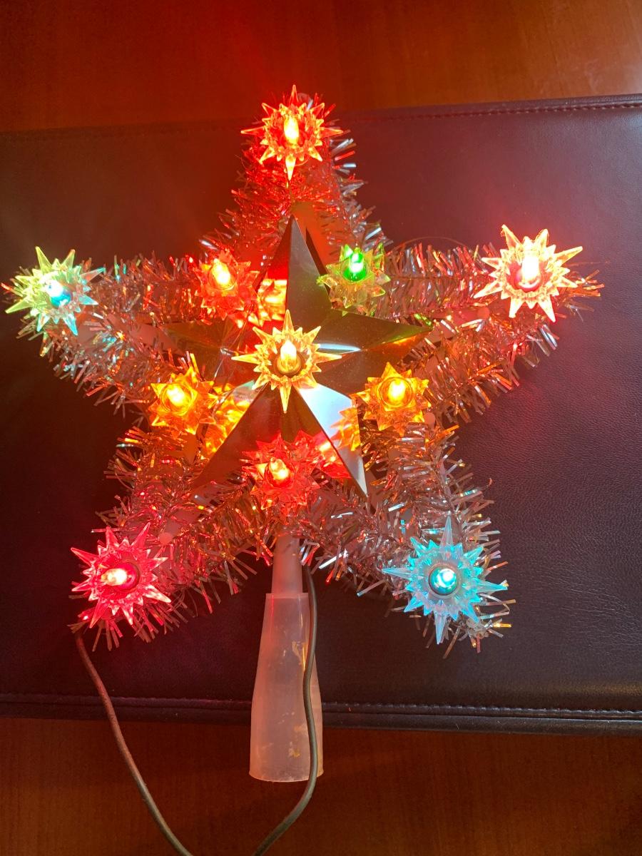Vintage II Multicolored Light Flashing Christmas TreeTop