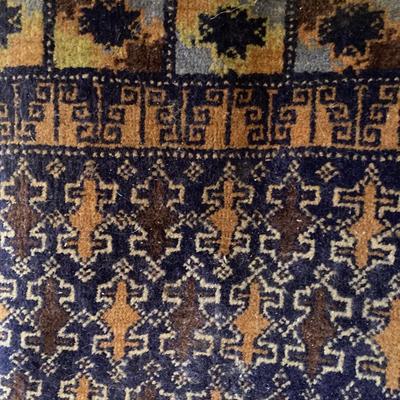 Could be Persian Rug 2.75'W x 4'L