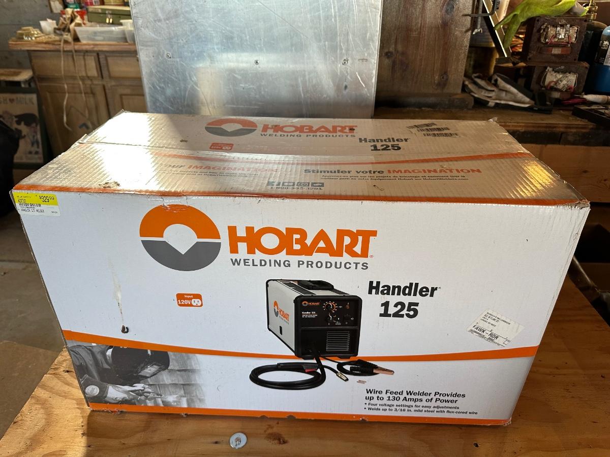 NIB HOBART WELDER HANDLER 125