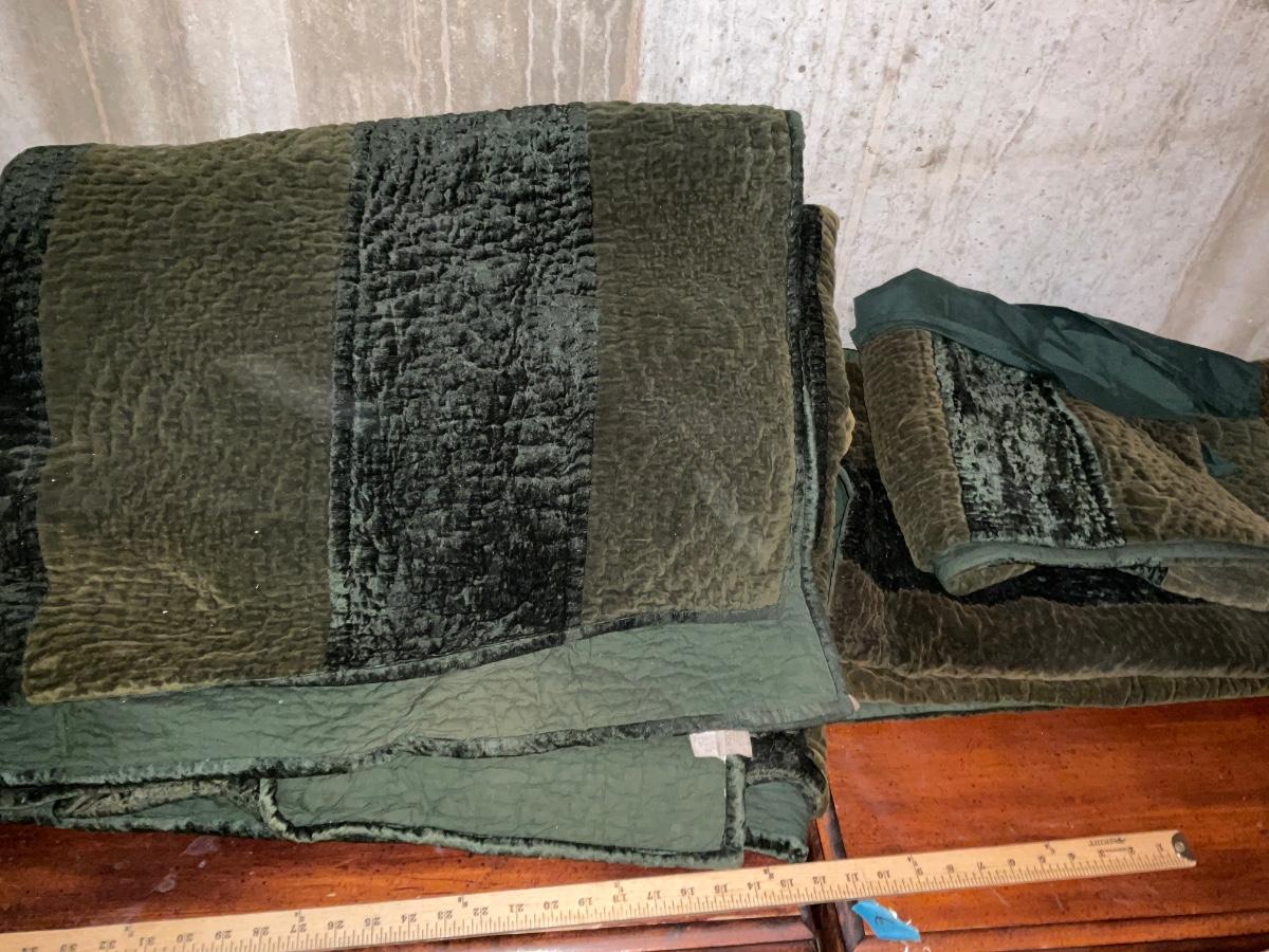 Eddie Bauer pillow shams and blanket. Queen