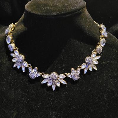 Gold sunflower necklase