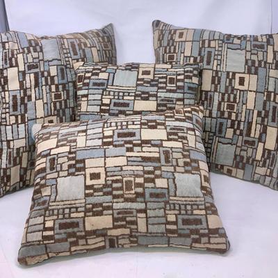 Lot of home decorative items