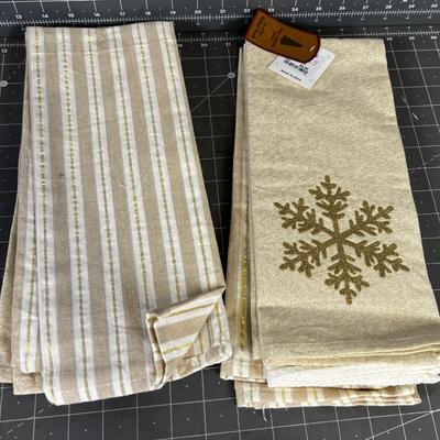 2 Sets of 3 Christmas Gold Kitchen Towels 