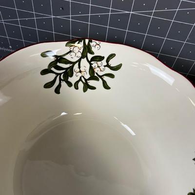 Lovely NEW Better Homes and Gardens, Heritage Pinecone Serving Bowl