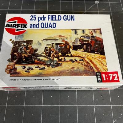 2 Boxes of 1:72 Scale 25 Pound Field Gun 