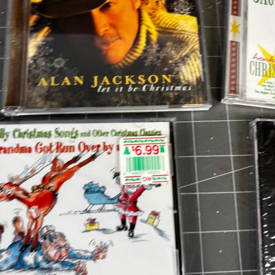 8 Country Western Artist Christmas CD's