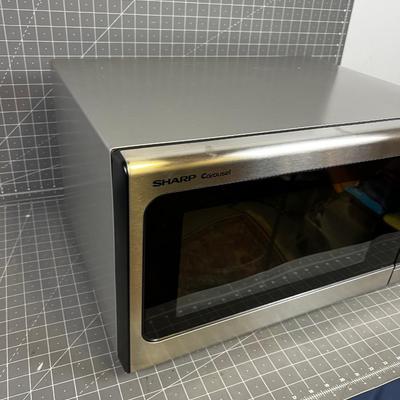 Sharp Carousel Microwave for Counter Top