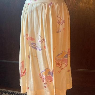 Lot of ladies clothing