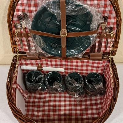 NOS Wine & Cheese Picnic Basket & Accesories