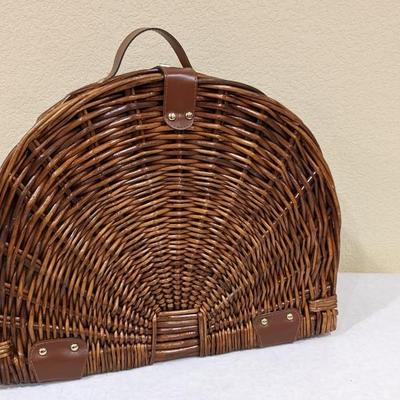 NOS Wine & Cheese Picnic Basket & Accesories