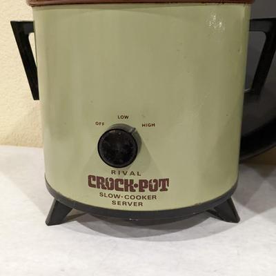 Kitchen Smalls-Vintage Crock Pot, Godfathers Pan and More!