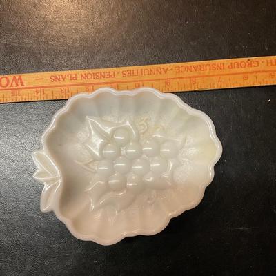 Two Vintage milk glass dishes.