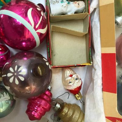 lot of vintage Christmas bulbs