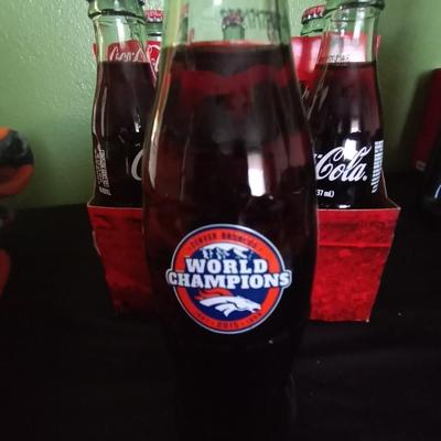 FULL 6 PACK BRONCO WORLD CHAMPION COKE COLA BOTTLES AND BRONCO THROW