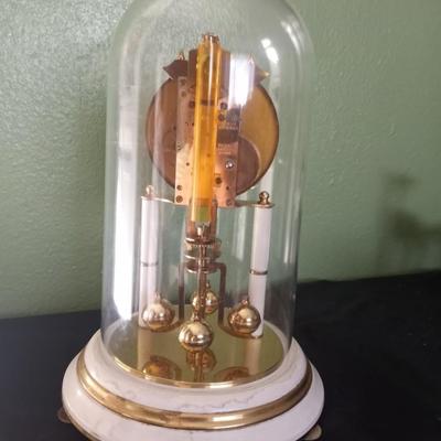 ANNIVERSARY CLOCK AND TABLETOP HEART SIGN