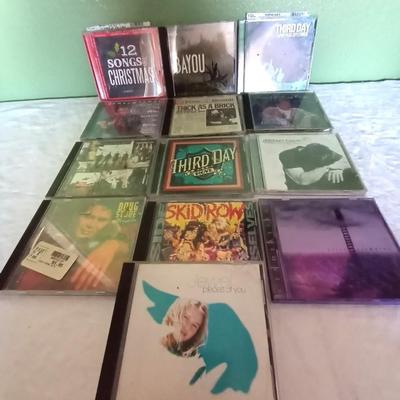 MUSIC ON CD