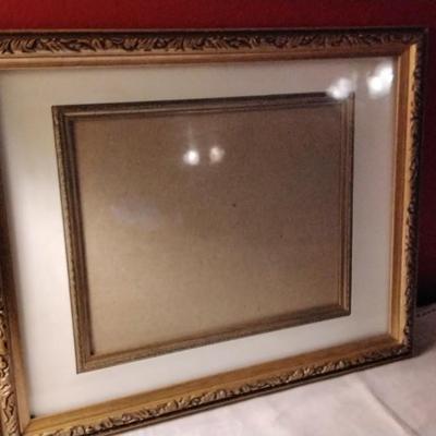 Gorgeous New Gold Tone Sculpted Frame