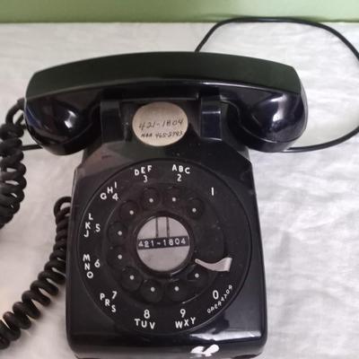 VINTAGE WORKING DIAL PHONE