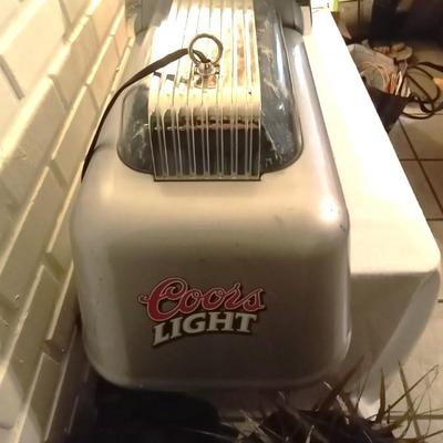 BAR STYLE "COORS LIGHT" LIGHT