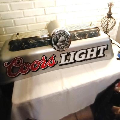 BAR STYLE "COORS LIGHT" LIGHT