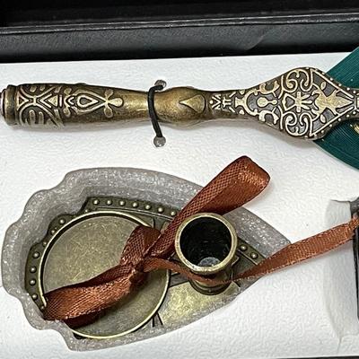 Lot 55 VanGoal Vintage Design Feather Quill Pen In Gift Box