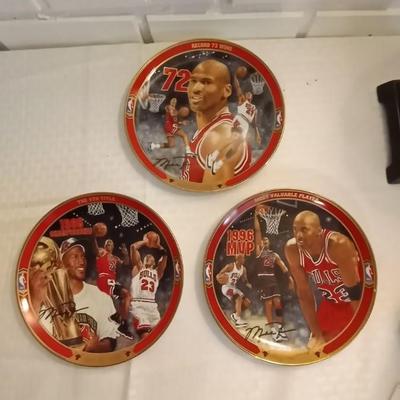 THREE NUMBERED NBA COLLECTOR PLATES