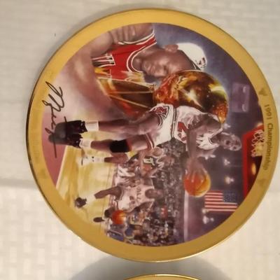 TWO NUMBERED NBA COLLCTOR PLATES