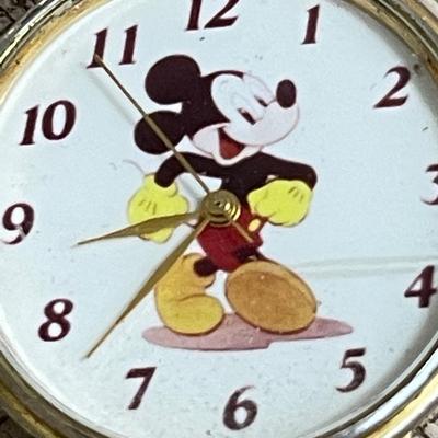 Lot 89 Vintage Mickey Mouse Watch Quartz Leather Band - No Maker Marks