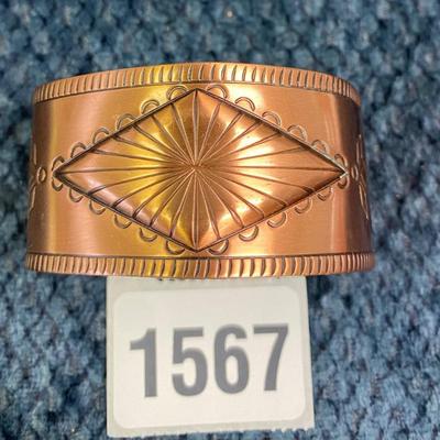Bracelet