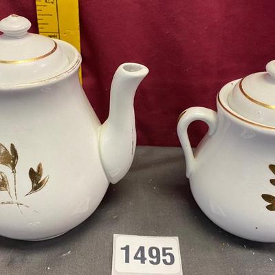 Tea pot