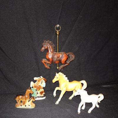 SMALL HORSE COLLECTIBLES
