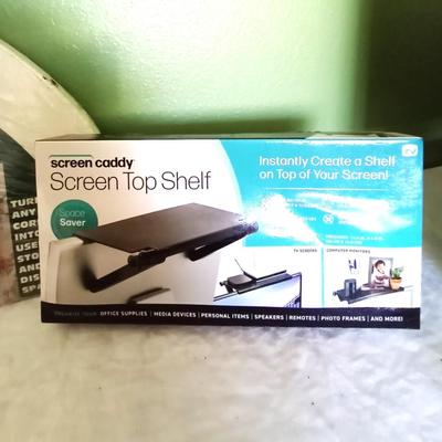 SCREEN TOP SHELF AND WOOD CORNER SHELF