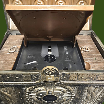 Disney Pirates of the Caribbean Dead Man's Chest CD Player/Radio/MP3 Player
