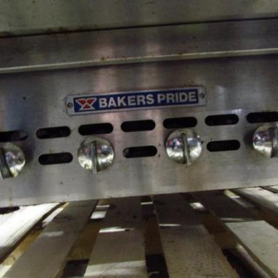 Baker's Pride Tabletop Gas Grill