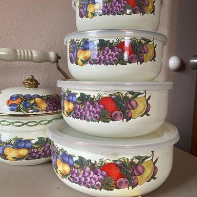 11 piece cornucopia enamel on steel kitchen set