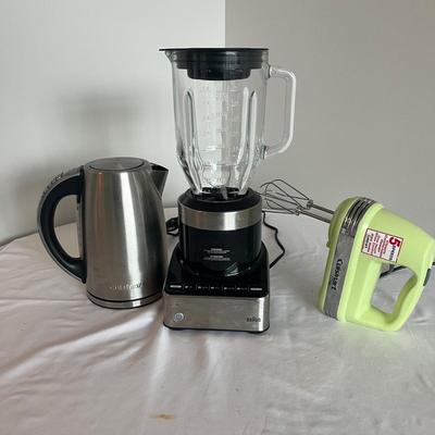 Cuisinart Kettle & Mixer Plus Braun Blender & Kitchen Aid Toaster (K-MG)