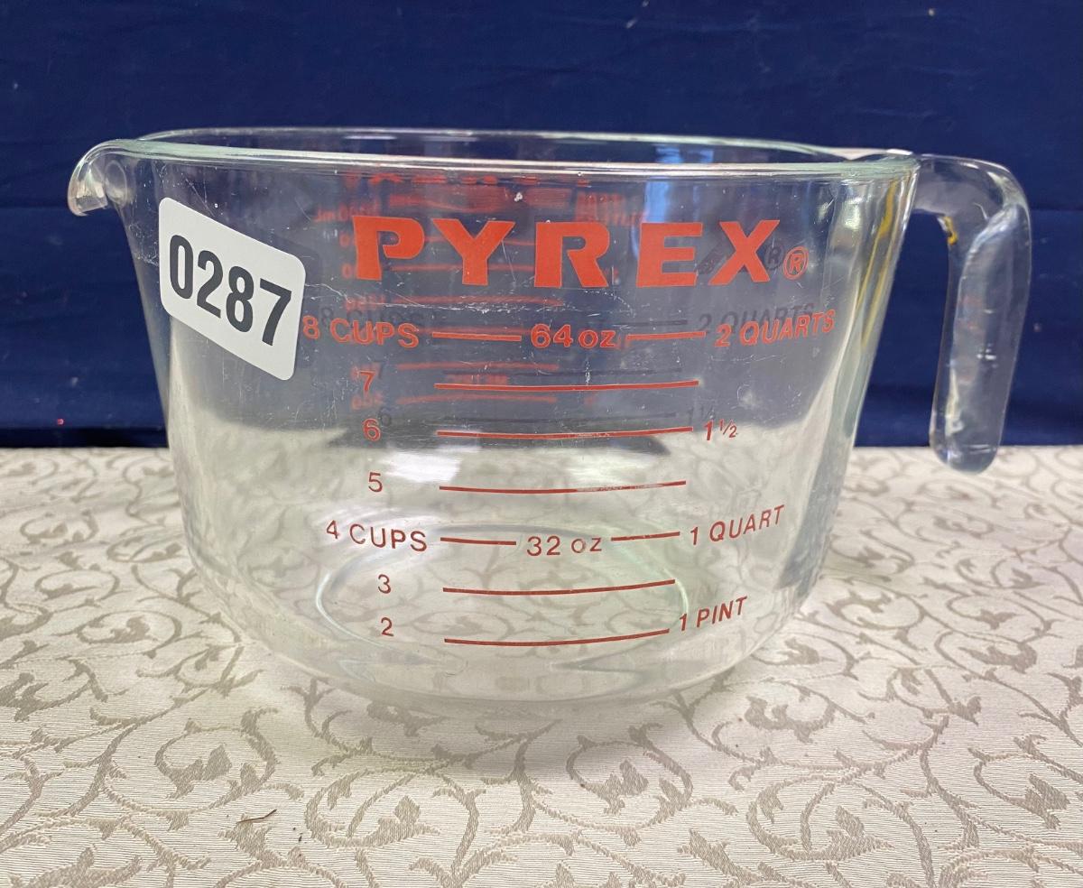 Pyrex measuring Cup