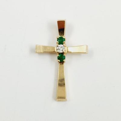 14K GOLD CROSS W/ EMERALD & DIAMONDS