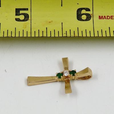 14K GOLD CROSS W/ EMERALD & DIAMONDS