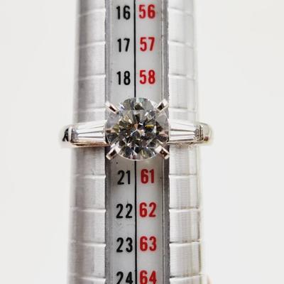 925 SILVER CUBIC ZIRCONIA RING