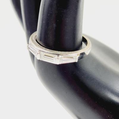 . 925 SILVER (CHINA) CZ RING SIZE 9