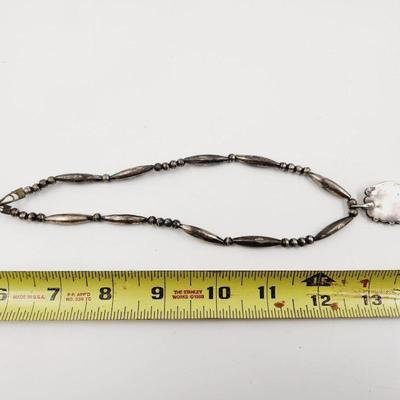 .925 SILVER NECKLACE AND CABASHON HOLDER