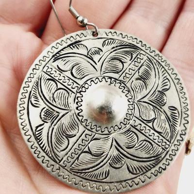 BEAUTIFUL SHIELD SILVERTONED EARRINGS